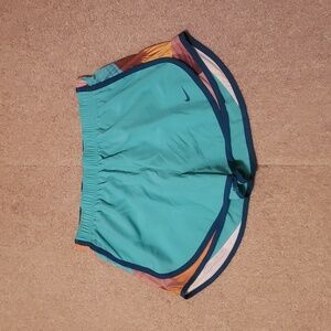 Nike Tempo Women's Shorts